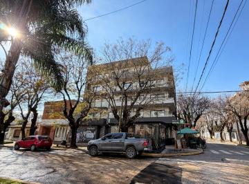 Departamento · 53m² · 3 Ambientes · 1 Cochera · Departamento de 3 Ambientes con Terraza, Parilla y Cochera en Monte Grande Apto Profesional