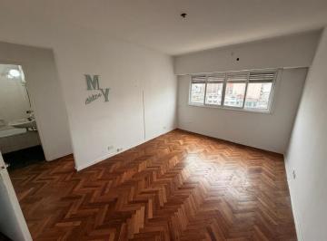 Oficina comercial · 42m² · 2 Ambientes · Oficina de 2 Ambientes en Alquiler en Moron Sur