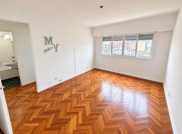 Oficina comercial · 42m² · 2 Ambientes · Oficina de 2 Ambientes en Alquiler en Moron Sur