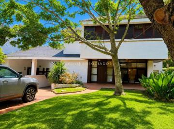 Foto1 · Casa en Venta de 3 Dorm. en Playa Mansa, Punta del Este