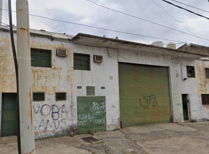 Bodega-Galpón · 600m² · 1 Cochera