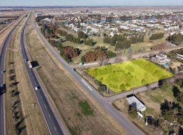 Terreno · 757m² · Tds 2 - Únicos 4 Lotes Sobre Colectora de Autopista! (Juntos o Separados)