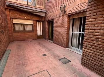 Casa · 190m² · 12 Ambientes · 2 Cocheras · Casa en Barrio Pueyrredon en 2 Plantas