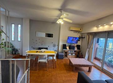 PH de 3 ambientes, Vicente López · PH Sin Expensas! con Terraza y Quincho en Florida