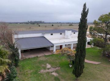 Bodega-Galpón de 3 ambientes, Mendiolaza · Mendiolaza/juárez Celman - Venta Galpón Casa y Quincho 650 m² Cub / 2500 m² Ter - Gran Oportunidad