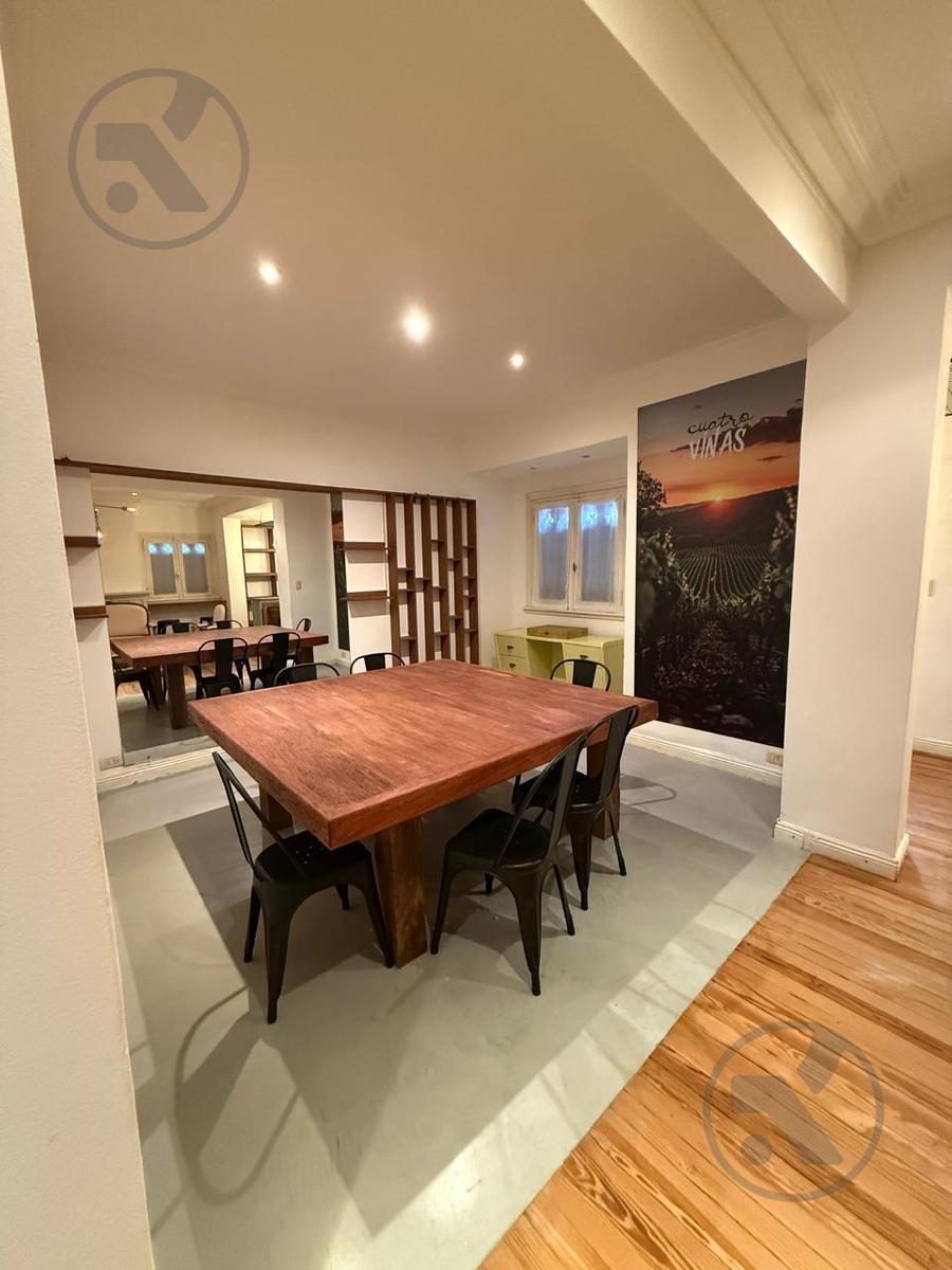 Casa 4 amb, 170m² con patio y garage — 3 de Febrero entre Catamarca y La Rioja