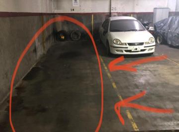Garage , Balvanera · Cochera Doble. Entran Dos Sedan.