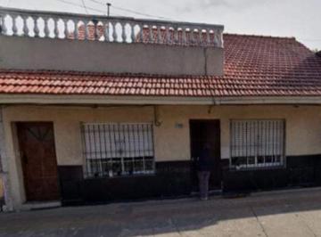 Terreno · 120m² · Venta de 3 Dptos en Block. Lote de 400 m²