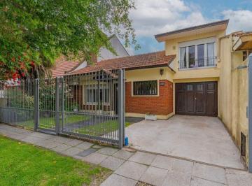 Casa · 147m² · 5 Ambientes · 1 Cochera · Venta Casa 5 Ambientes Punta Mogotes Gran Jardin
