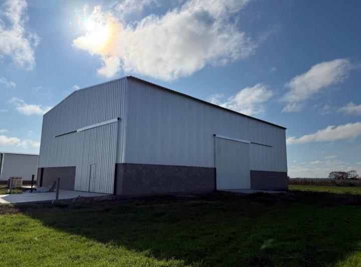 Bodega-Galpón · 450m² · 2 Ambientes