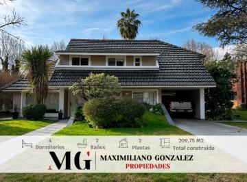 Casa · 187m² · 5 Ambientes · 2 Cocheras · Casa Venta - Country El Paraiso