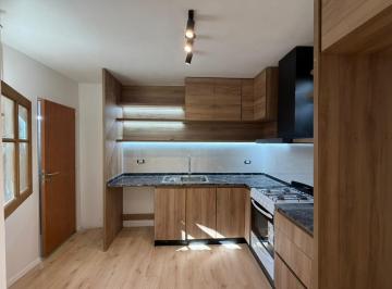 PH · 100m² · 4 Ambientes · PH en Pichincha