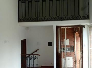Local comercial de 3 ambientes, San Isidro · Excelente Local en El Centro de San Isidro. Rivadavia 225 Frente