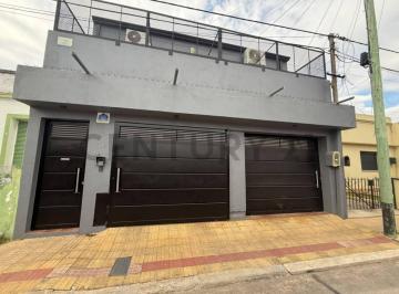 PH · 50m² · 4 Ambientes · PH de 2 Dorm. con Patio en Venta