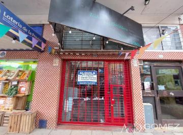 Local comercial · 22m² · Local Sobre Calle Principal en Zona Comercial