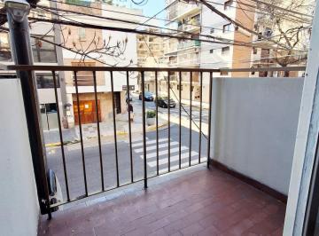 Departamento de 2 ambientes, Almagro · Oportunidad | 2 Amb Al Frente a m del Hospital Italiano | Súper Luminoso y de Bajo Costo