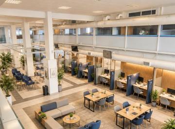 Oficina comercial de 16 ambientes, Neuquén · Complejo Comercial/profesional en Venta · 1.300 m² · Microcentro Neuquén