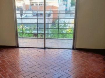 Departamento de 6 ambientes, Barrio Cívico · Departamento Renovado en Excelente Ubicacion