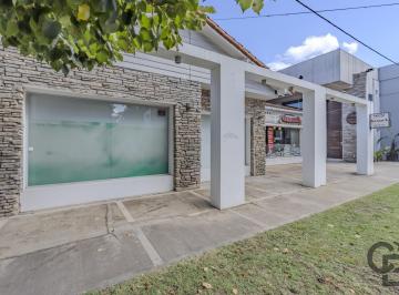 Local comercial · 230m² · Local en Venta en City Bell - 473 Bis Entre 14b y 14c - Bloque de 4