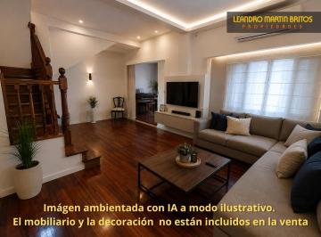 Casa · 225m² · 4 Ambientes · 2 Cocheras · Casa en Ramos Mejia