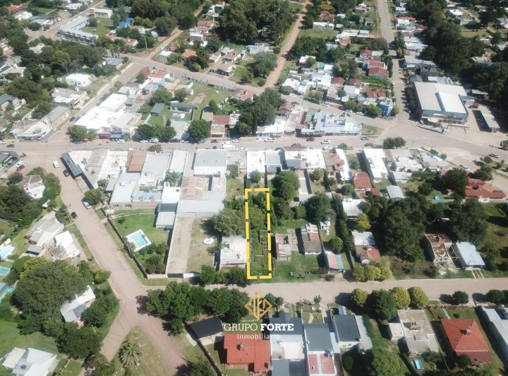 Terreno · 384m²