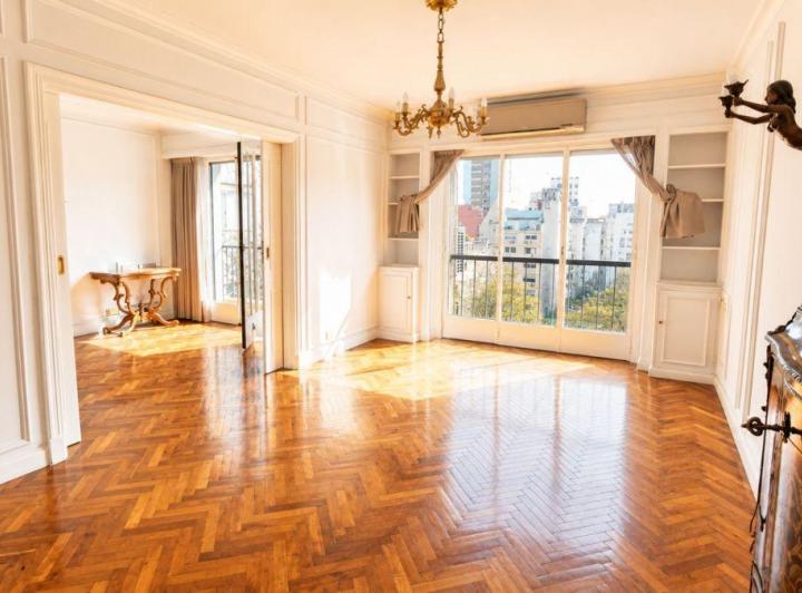 Departamento · 200m² · 4 Ambientes