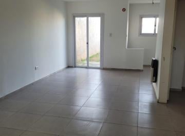 Foto · Dúplex. 2 Dorm. 2 Baños. Patio con Asador. B Valle Cercano