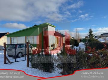Casa · 82m² · 3 Ambientes · 1 Cochera · Vivienda 2 Dorm. Barrio Campo de Invierno