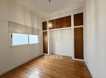 Departamento · 23m² · 1 Ambiente · Semipiso en Av Belgrano y Av Entre Rios - Contrafrente Todo a Nuevo Todo Sol