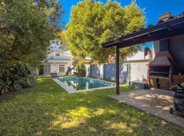 Casa · 260m² · 6 Ambientes · 2 Cocheras · Vta Casa 6 Amb Fondo Pileta Villa Sarmiento