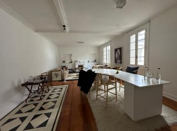 Departamento · 141m² · 3 Ambientes · Departamento en Palacio Los Patos. 2 Dorm.. Muy Luminoso.