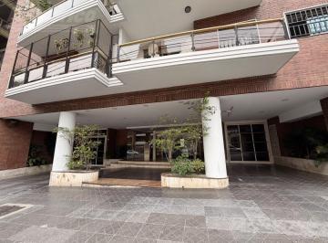 Departamento · 85m² · 4 Ambientes · 1 Cochera · Semi Piso de 4 Ambientes C/cochera en Venta en Flores