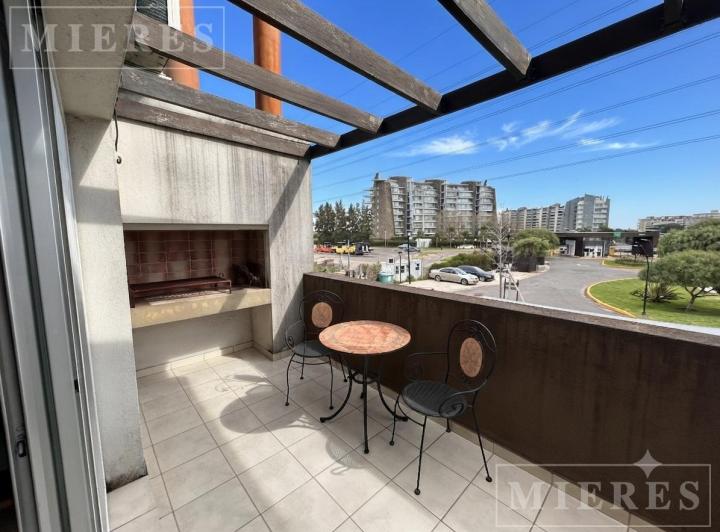 Departamento · 70m² · 3 Ambientes · 1 Cochera