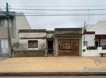 Terreno · 266m² · Venta Terreno Urbano Junin - Alsina y Colombia