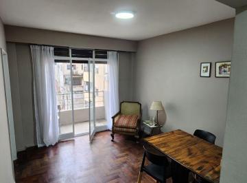 Departamento de 2 ambientes, Balvanera · San Luis E/ Av Pueyrredon y Paso. 2 Amb con Balcón Muy Luminoso