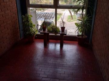 Departamento de 4 ambientes, Morón · Oportunidad. Se Vende un 4 Ambiente Impecable