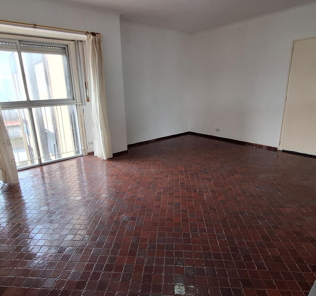 Depto 4 amb, 65m² en Centro con 3 dorm y 2 baños