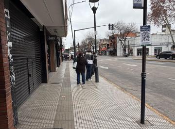 Local comercial , San Isidro · Alquiler Local Comercial San Isidro Centro Av Centanario