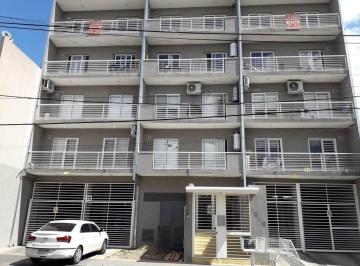 Departamento · 45m² · 2 Ambientes · 2 Cocheras · Excelente Departamento 2 Ambientes con Cochera