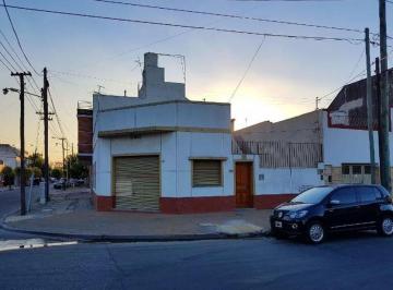 Casa de 3 ambientes, La Matanza · Casa 3 Ambientes + Local Escquina + Patio y Terraza