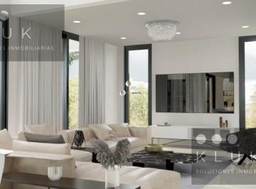Casa · 450m² · 5 Ambientes · 4 Cocheras · Casa en Saint Thomas Este - Oeste