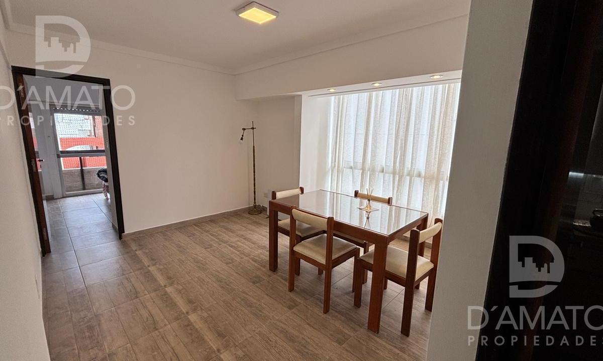 Departamento 2 amb, 35m² con balcón y vista al mar — La Perla