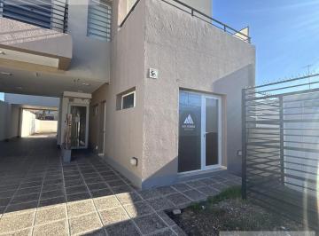 Oficina comercial · 43m² · 1 Cochera · Oficina y Cochera