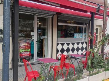 Local comercial de 1 ambiente, Parque Chacabuco · Excelente Local Gastronómico Habilitado en Parque Chacabuco