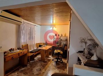 Casa · 167m² · 4 Ambientes · 1 Cochera · Venta Casa en Catriel