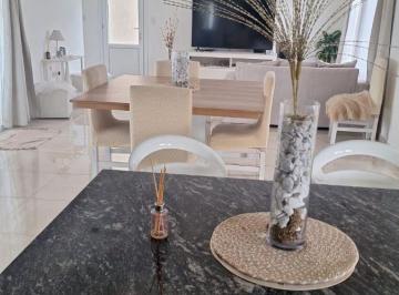 Casa de 4 ambientes, Esteban Echeverría · Casa en Venta en Canning - Barrio Santa Inés.