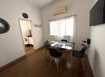 Casa · 101m² · 3 Ambientes · Casa en Alquiler 3 Ambientes en Luján con Patio