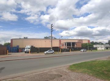 Bodega-Galpón · 3500m² · Alquiler Deposito Planta Industrial Malvinas Rta 8