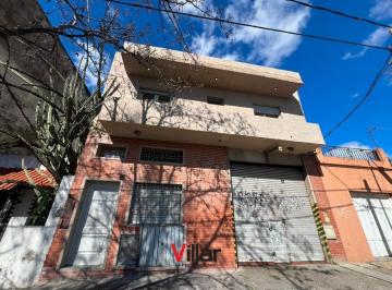 PH · 78m² · 3 Ambientes · PH de 3 Ambientes con Patio y Terraza – Banfield Este