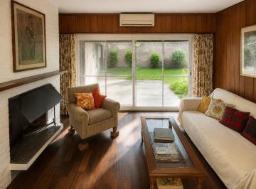 Departamento · 157m² · 4 Ambientes · Departamento Venta Martinez 3 Cdras Estacion 4 Amb con Jardin Propio en Pb
